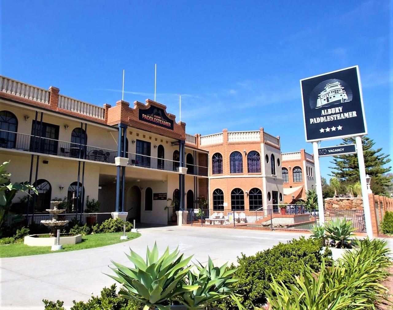 Albury Paddlesteamer Motel Экстерьер фото